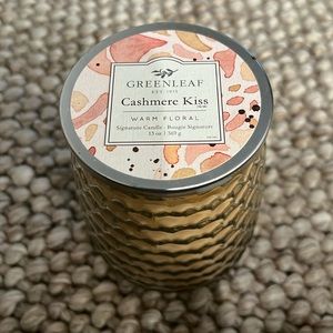 new candle “cashmere Kiss”